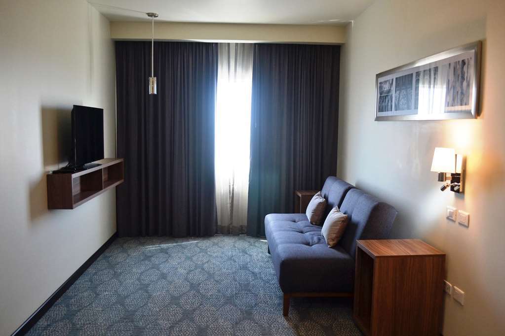 Hampton Inn & Suites By Hilton Salamanca Bajio Chambre photo